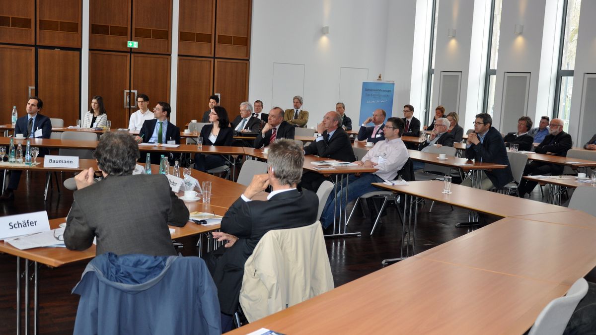 Die Anwesenden im Plenum