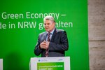 Herr Bottermann am Rednerpult